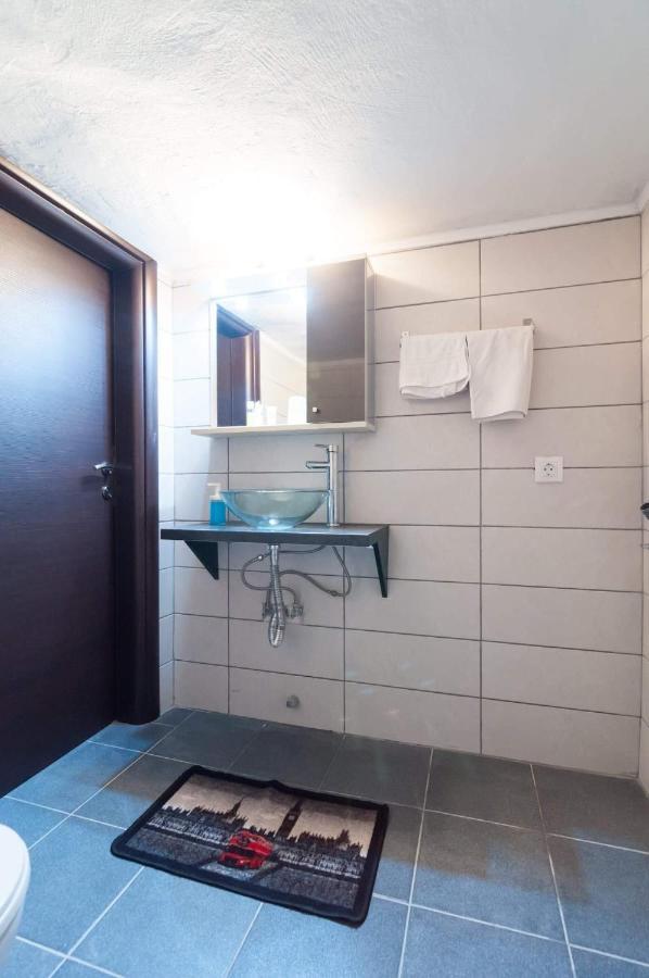 Villavictoria Marias View Pool Apartment Peraia  Екстер'єр фото